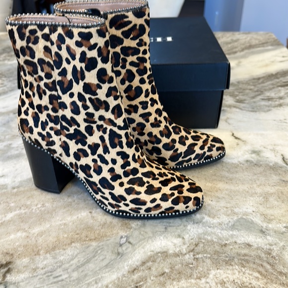NWT Coach Animal Print Booties - Picture 1 of 16